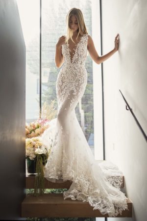 lee petra grebenau devon dimitras bridal chicago v neckline mermaid wedding dress with beaded leaf applique on stretch tulle