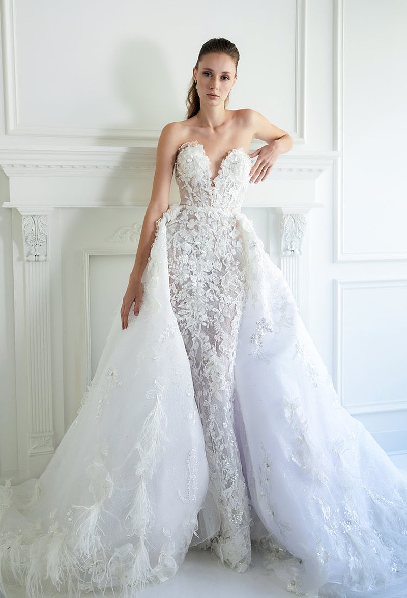Couture Wedding Gowns by Ysa Makino | Dimitra's Bridal - Chicago, IL