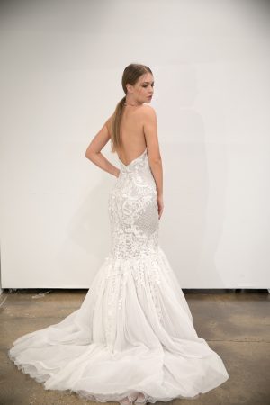 ysa-makino-fall-2017-embroidered-halter-trumpet-wedding-gown-back-dimitras-bridal-couture-chicago