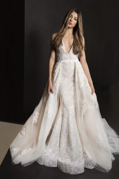 TONY-WARD-BRIDAL-CAPSULE-2022- RUBY (5) TONY-WARD-BRIDAL-CAPSULE-2022- RUBY (5)