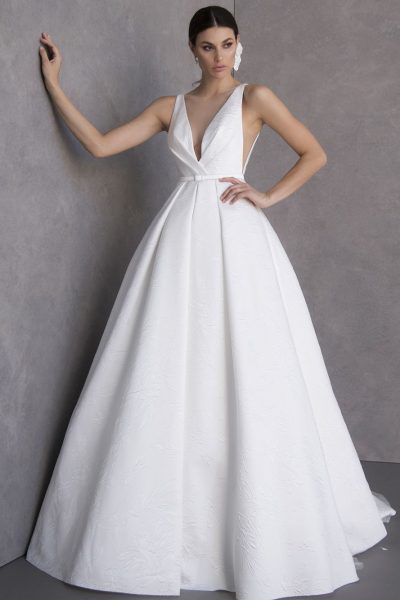 valentini-spose-spring-2020-dimitras-bridal-chicago-modern-brocade-a-line-bridal-gown-with-deep-v-neckline-and-side-v-detail valentini-spose-spring-2020-dimitras-bridal-chicago-modern-brocade-a-line-bridal-gown-with-deep-v-neckline-and-side-v-detail