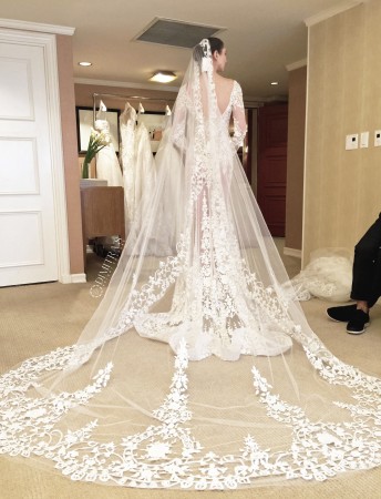 zuhair-murad-tessa-wedding-gown-with-matching-veil-dimitras-bridal-couture